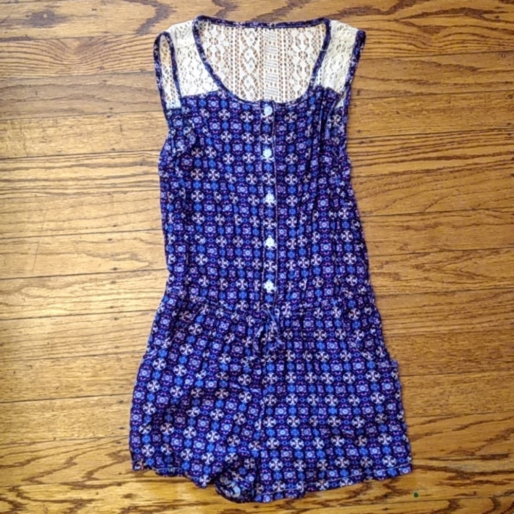 Romper Mia chica size 8